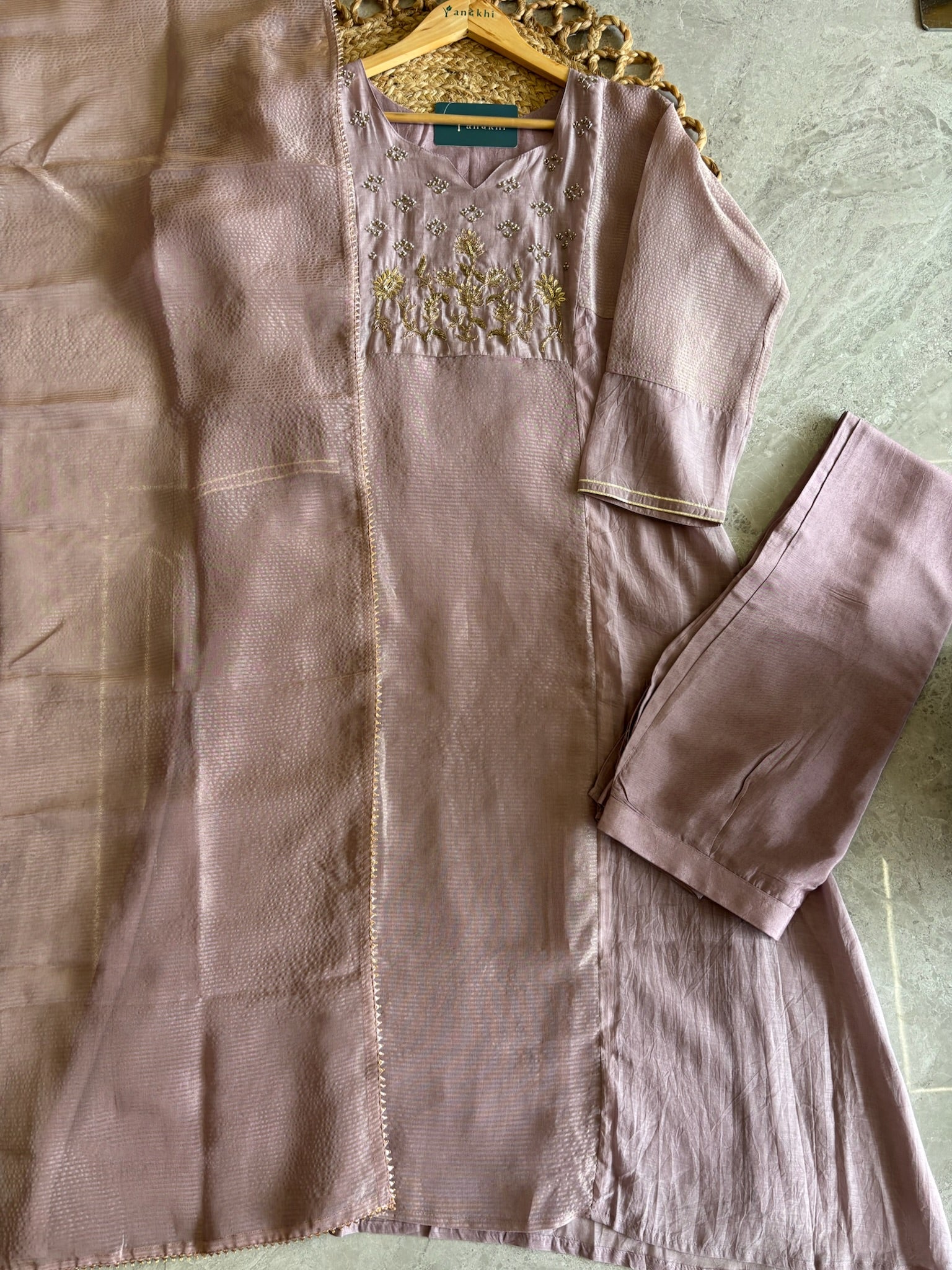 A4141- Mul Chanderi Silk Designer Suit with delicate Handwork, paired with Pants & a Striped Tissue Dupatta.