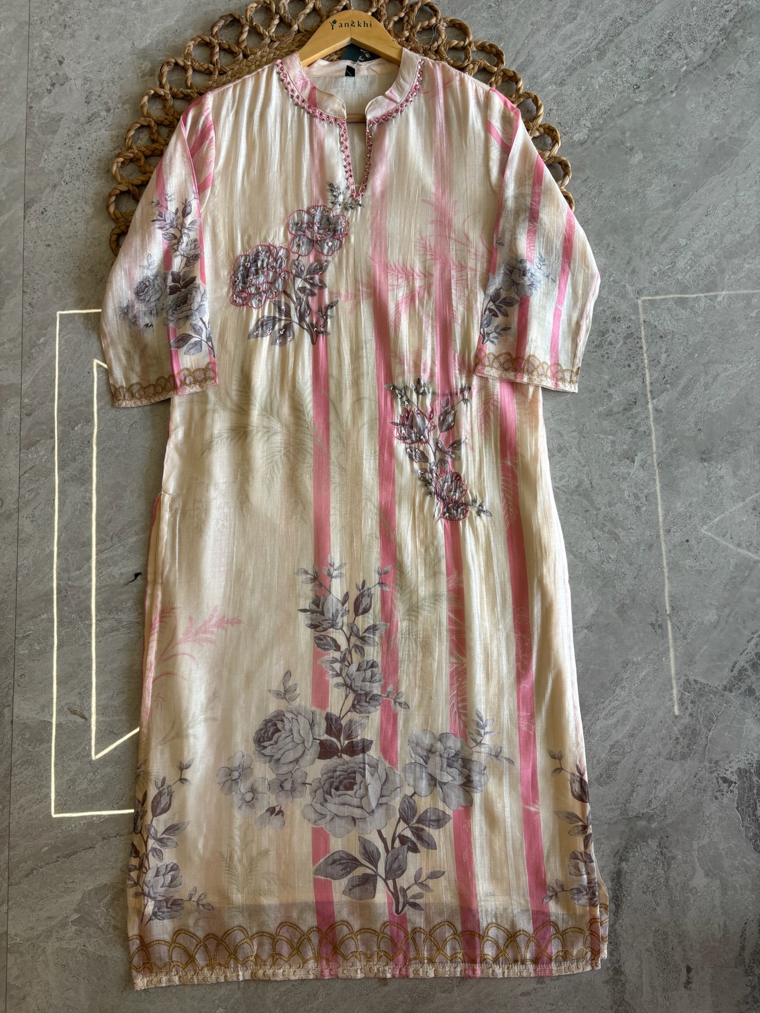 A3920- Muslin Kurti with Stripe Prints & Minimal Handwork detailing, paired with Pants & Dupatta
