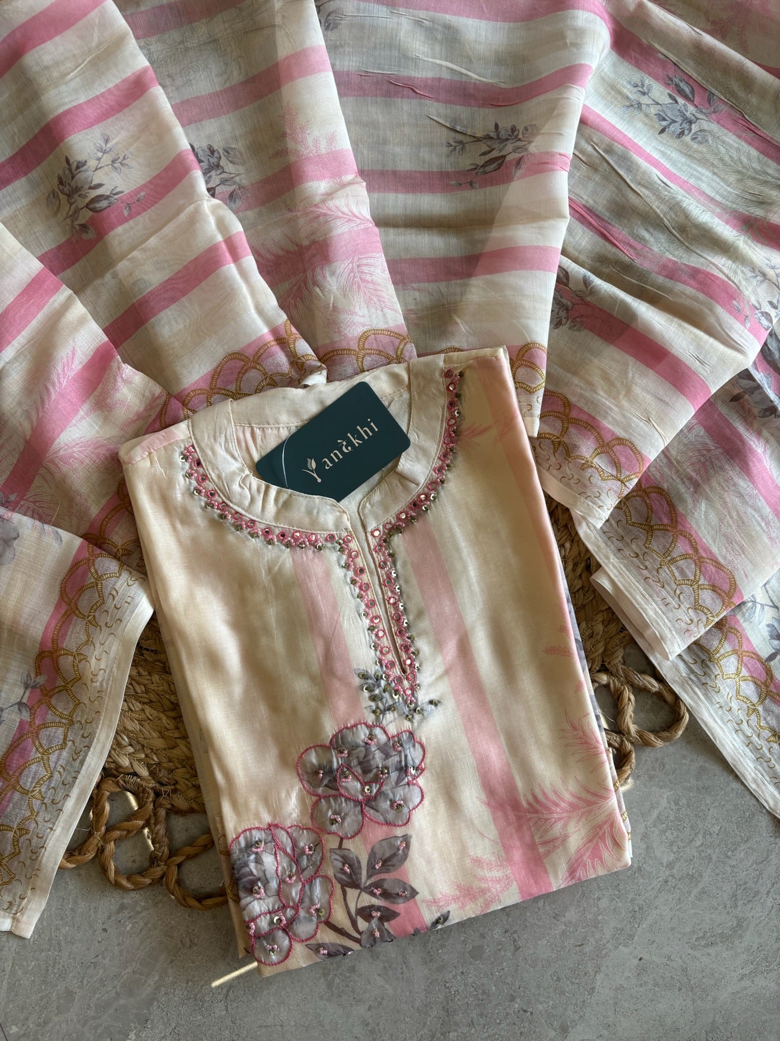 A3920- Muslin Kurti with Stripe Prints & Minimal Handwork detailing, paired with Pants & Dupatta