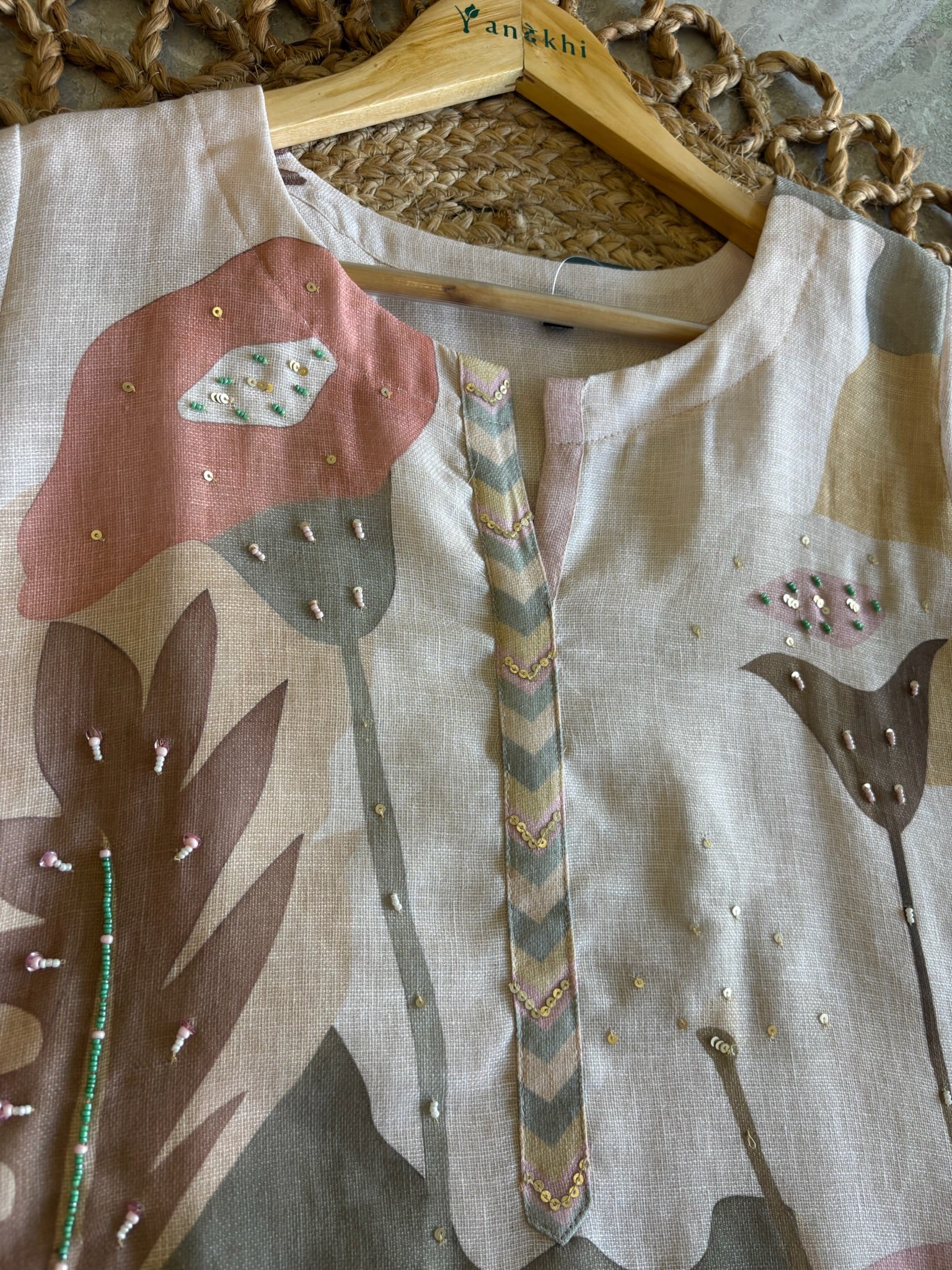 A3953 - Pure Linen Kurti with Minimal Handwork, paired with Pants & Dupatta.