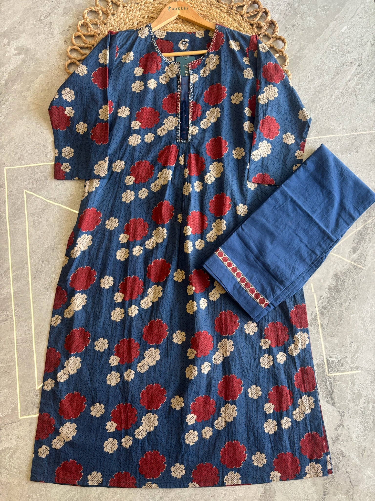A3904 - Indigo Cotton Kurti with Bold Prints, Shaded Dupatta & Pants.