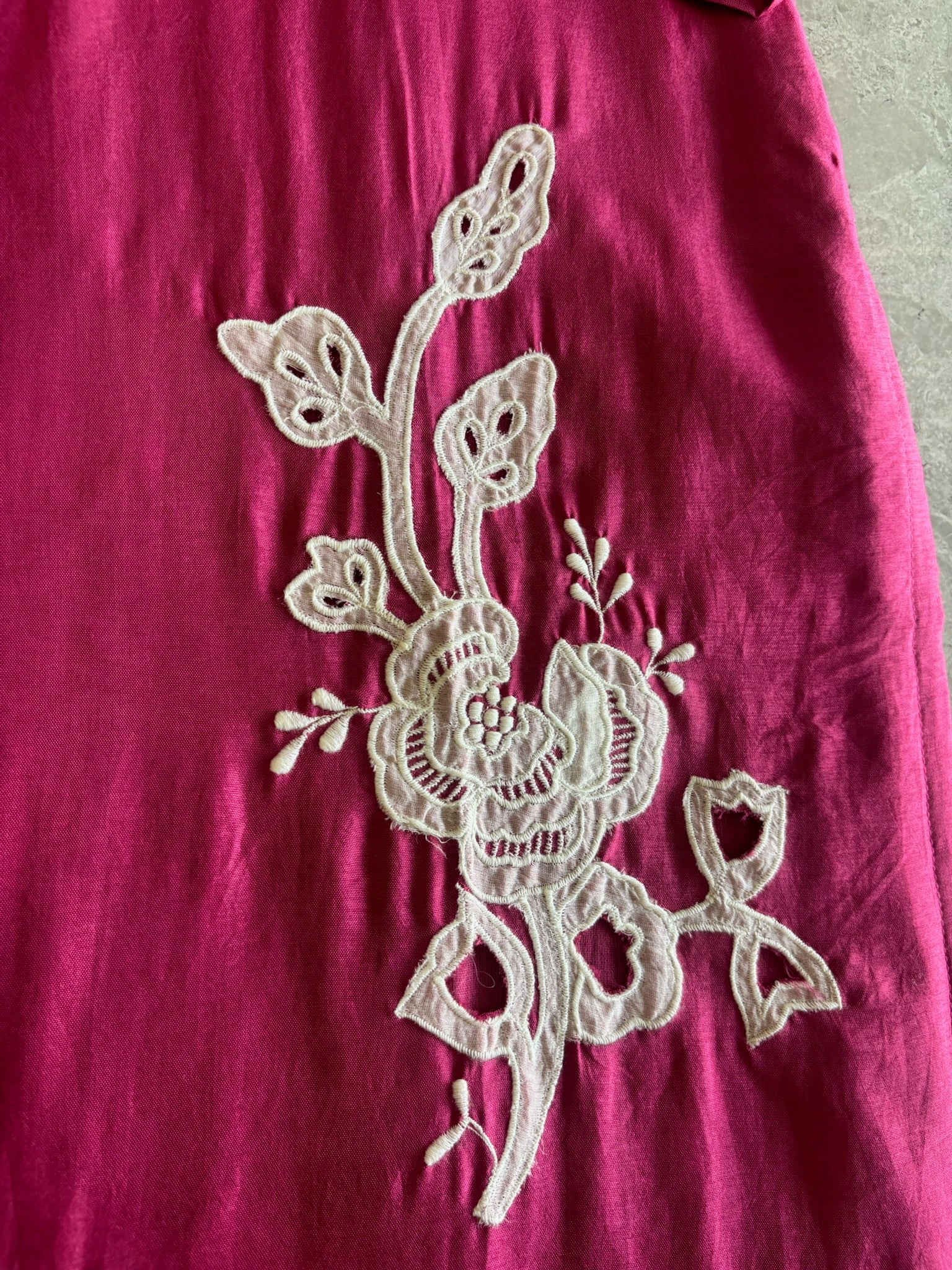 A1581- Dola Silk Kurti with Appliqué work, Pants & Dupatta with Scalloped edging.