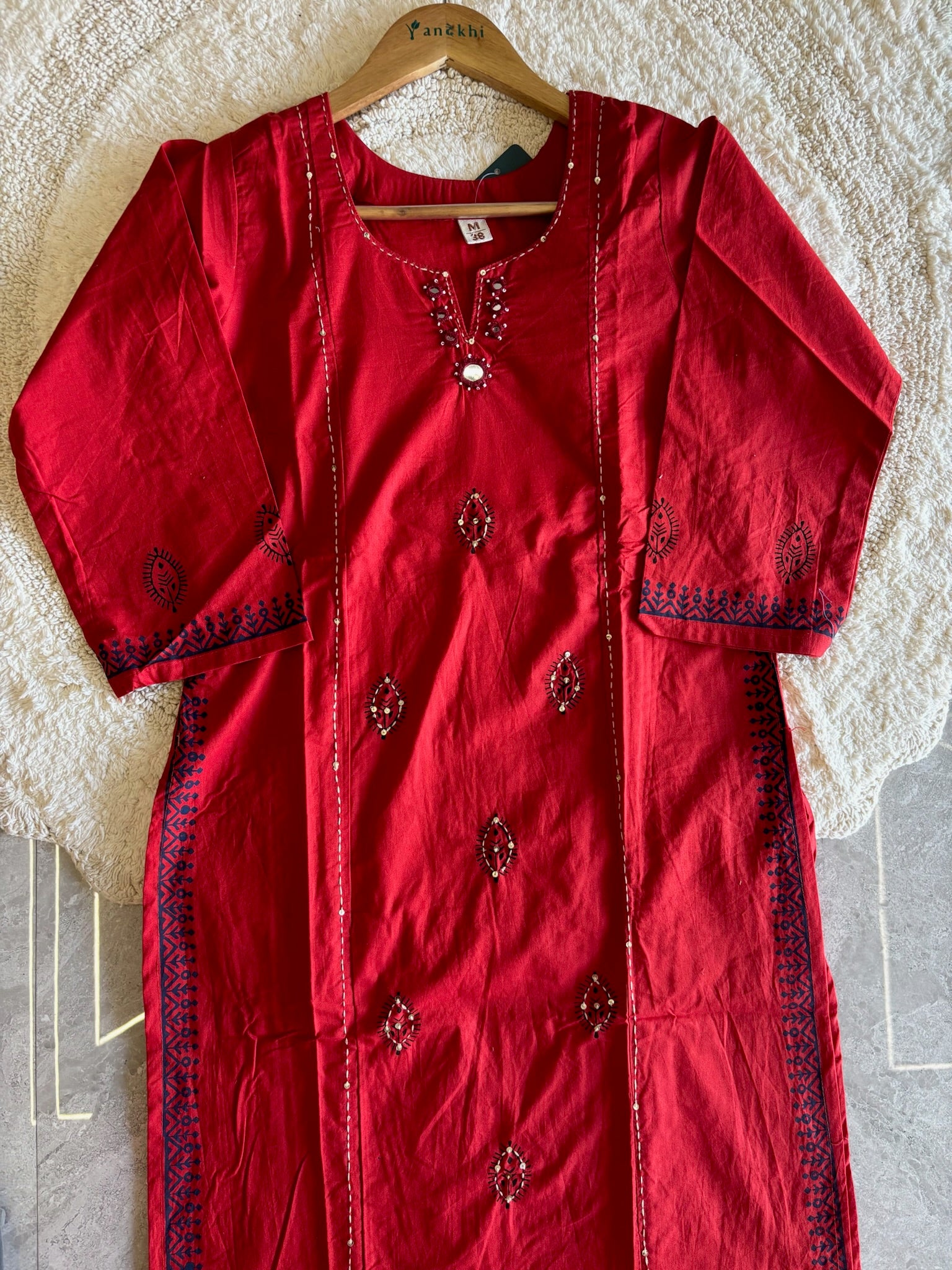 A4009- Pure Cotton Solid Kurti with minimal Katha Embroidery, Mirror Work & Applique Detailing matching Pants & Contrast Kota Doriya Dupatta.
